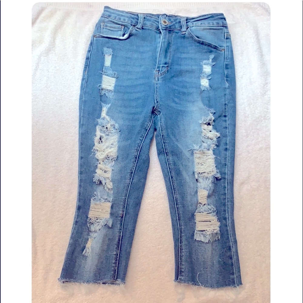 WAX + JEAN Stretch Ripped jean size 7